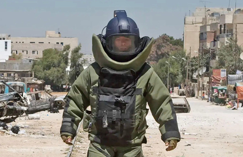 Hurtlocker visual
